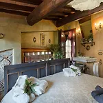 Villa In Lucca With Private Capannori