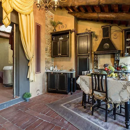 Villa Tranquil Villa, Minutes To Lucca Capannori